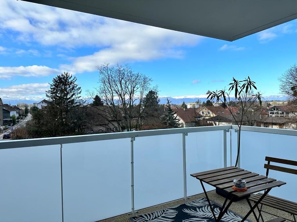 Apartamento La Frontaliere Ambilly Exterior foto